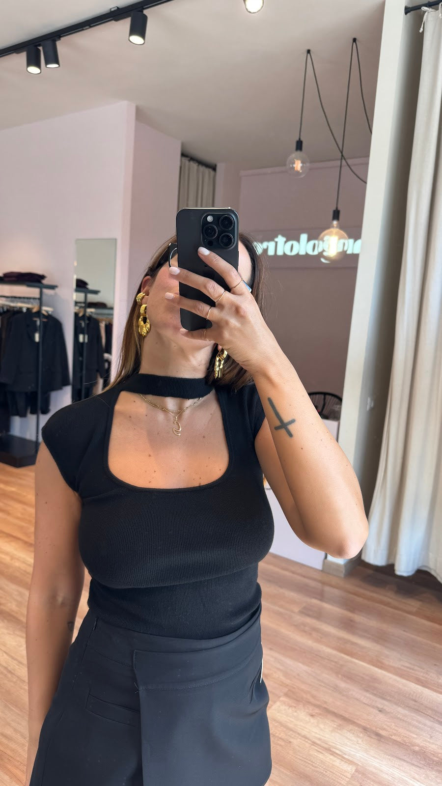 Top Adriana