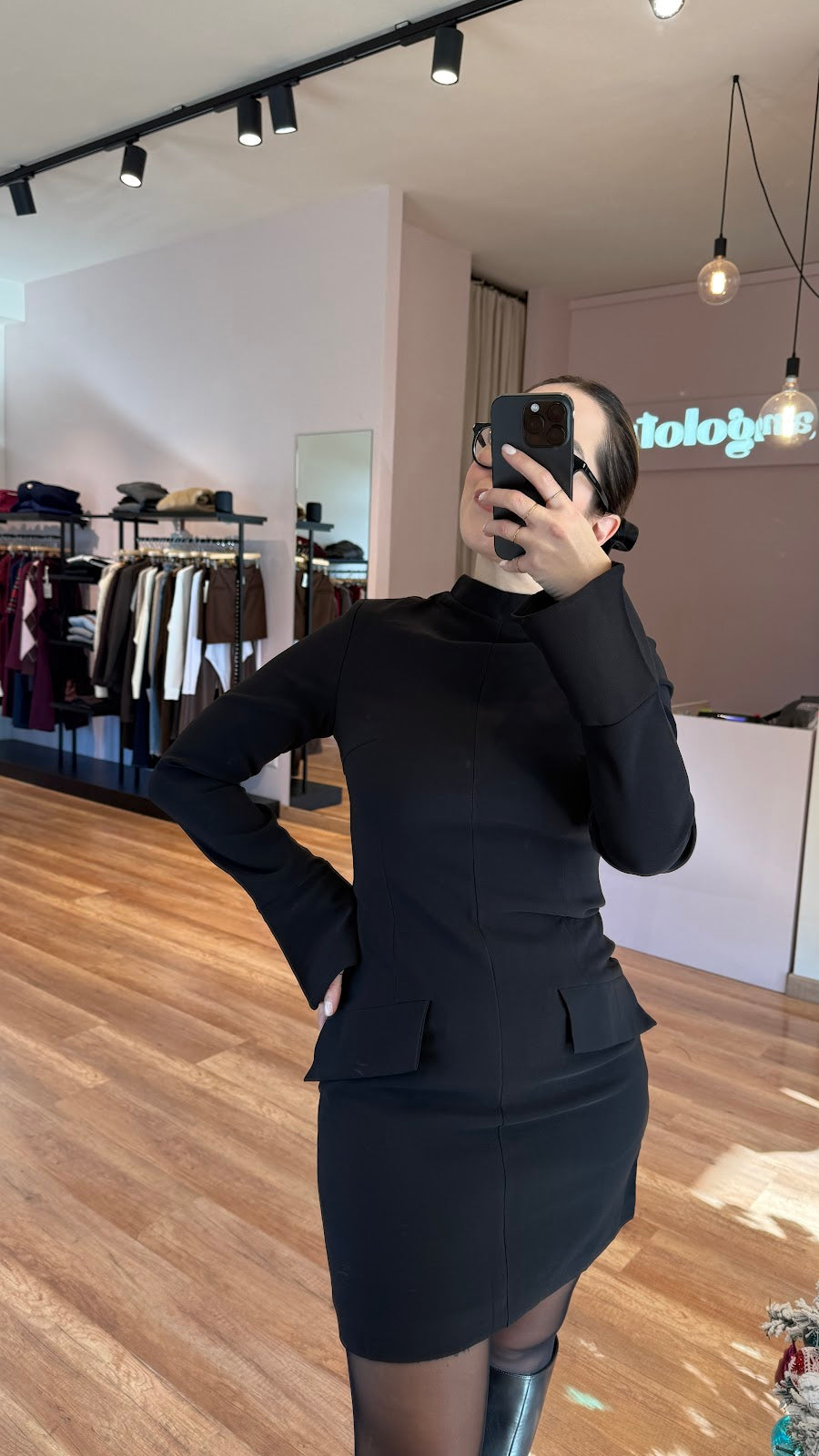 Abito Loren