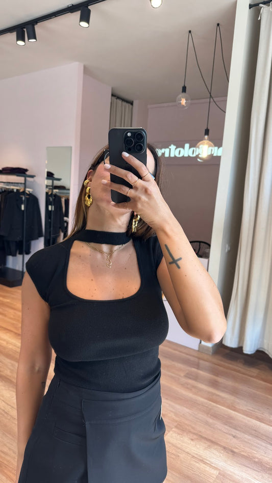 Top Adriana