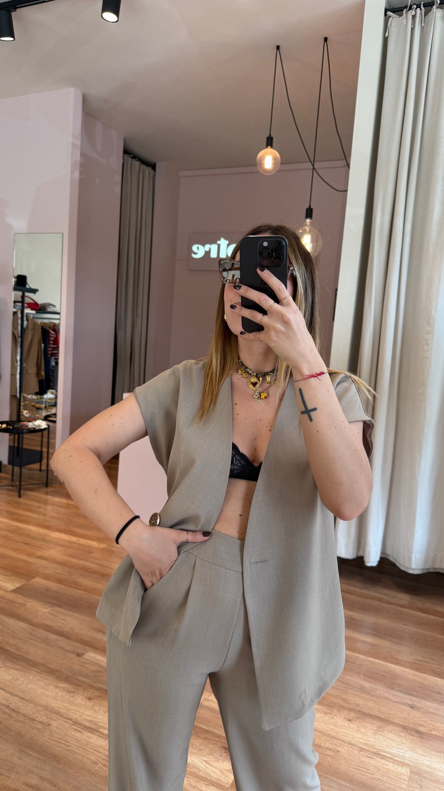 Set Clelia