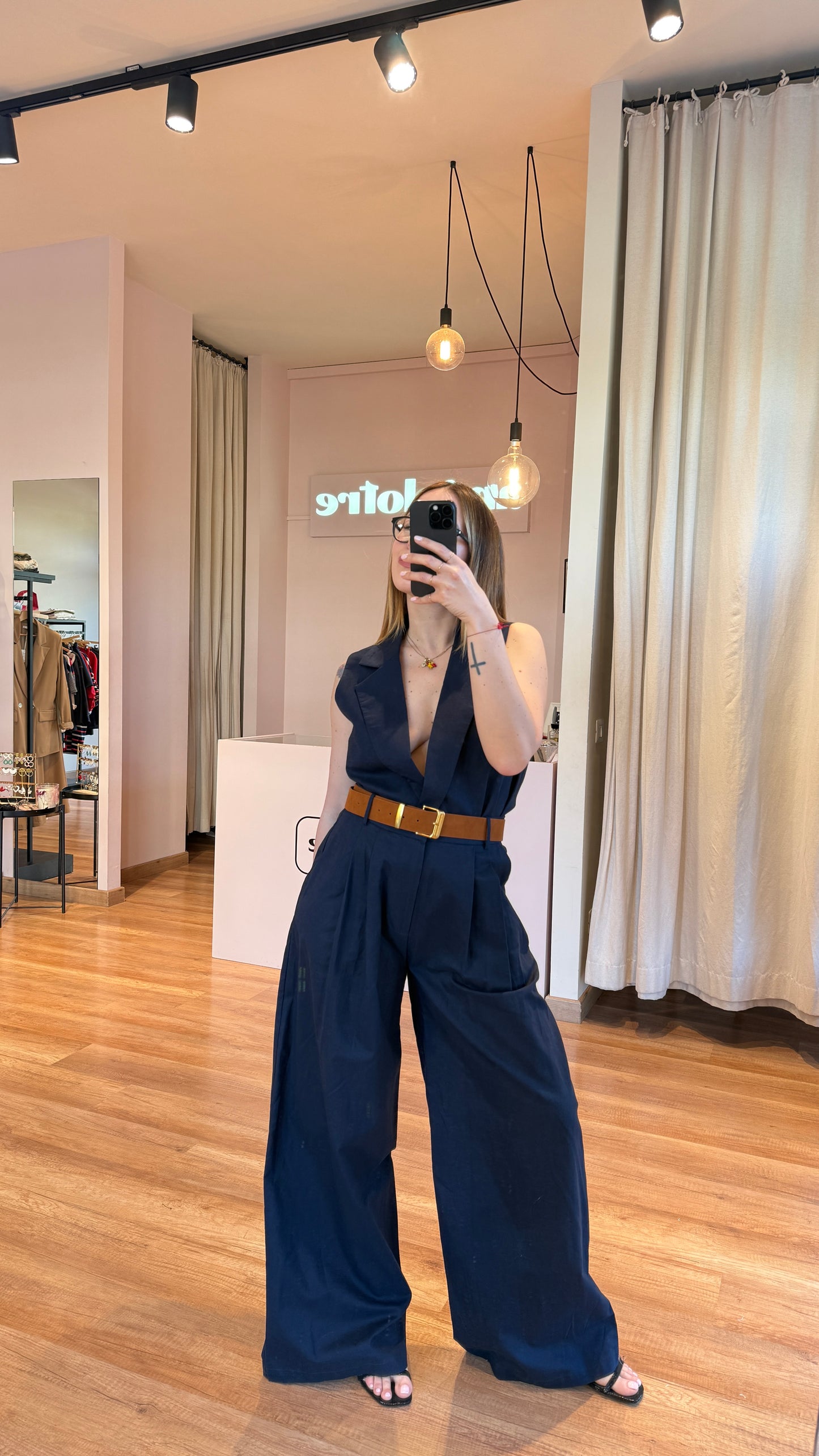 Pantalone Laura